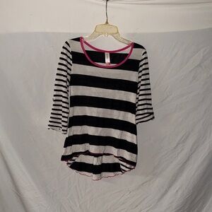 Black and White Striped asymmetrical 3/4 Sleeve Top with Pink Trim